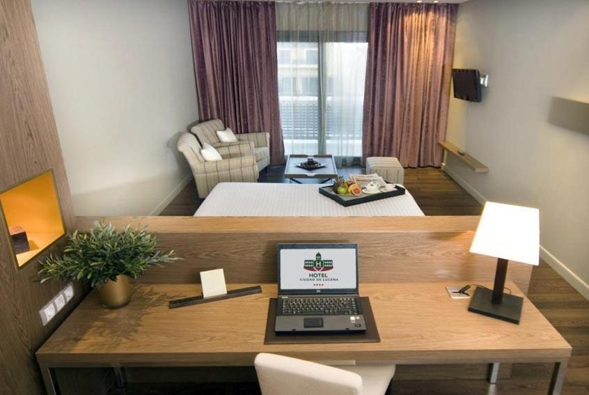 Ciudad De Lucena Hotel